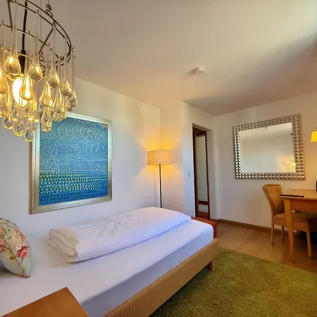Blume & Restaurant Guest house